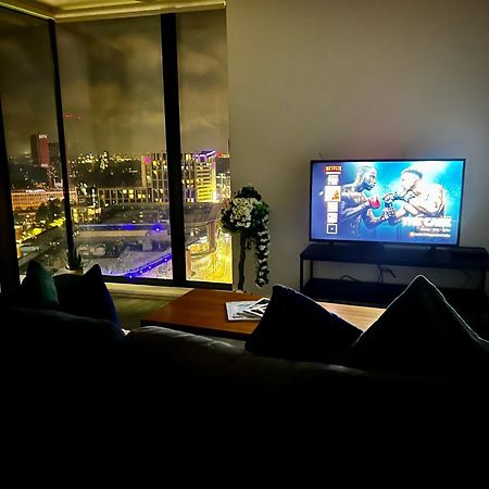 Premium Deals L Last-Minute Stay L 4 Min Walk To Birmingham Central Library L 18Th Floor 2 Bed 2 Bath City Centre Penthouse With Gym & Netflix By Jvt Short Lets Kültér fotó