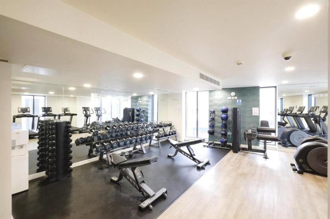 Premium Deals L Last-Minute Stay L 4 Min Walk To Birmingham Central Library L 18Th Floor 2 Bed 2 Bath City Centre Penthouse With Gym & Netflix By Jvt Short Lets Kültér fotó