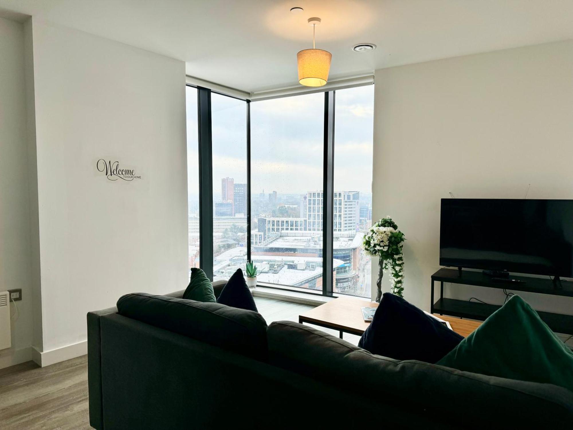 Premium Deals L Last-Minute Stay L 4 Min Walk To Birmingham Central Library L 18Th Floor 2 Bed 2 Bath City Centre Penthouse With Gym & Netflix By Jvt Short Lets Kültér fotó